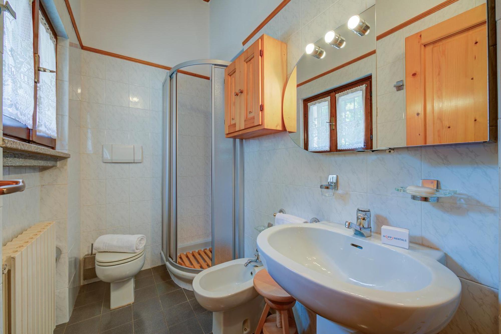 Villa Il Castagno Few Min From Beach - Happy Rentals Castelveccana Екстериор снимка