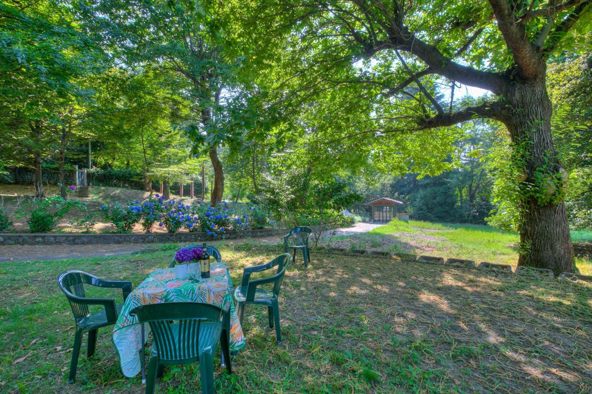 Villa Il Castagno Few Min From Beach - Happy Rentals Castelveccana Екстериор снимка